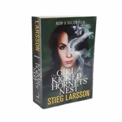 The girl who kicked the hornets' nest di Larsson Stieg