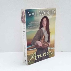 Annie di Wood Val