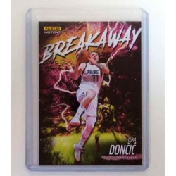 Luka Doncic 2021-22 Panini...
