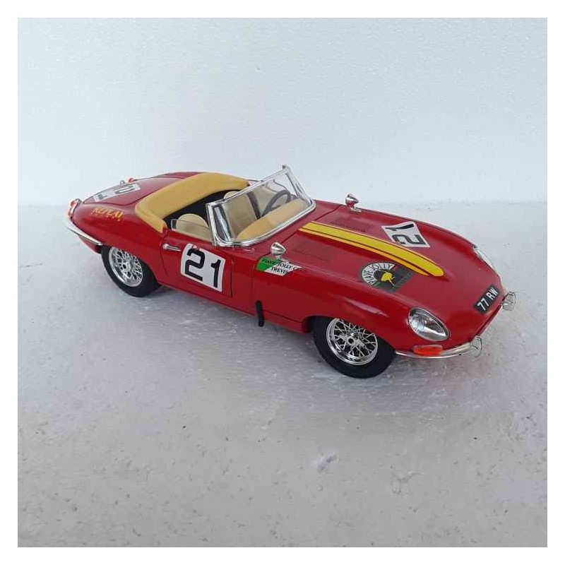 Burago Jaguar E 1961