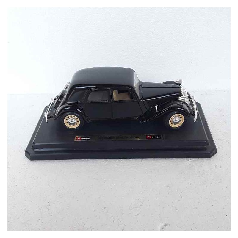 Burago Citroen 15 cv TA 1938