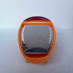 Grattugia acciaio inox plastica